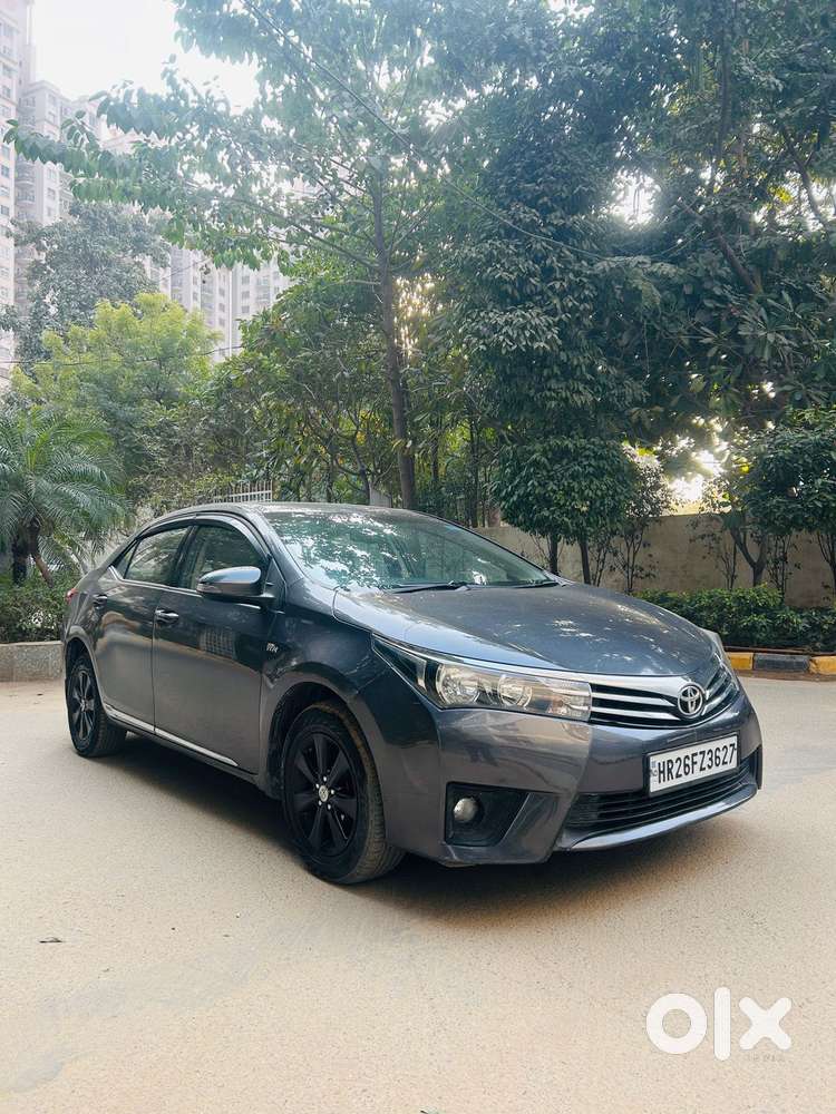 Toyota Corolla Altis 2013-2017 G At, 2015, Petrol