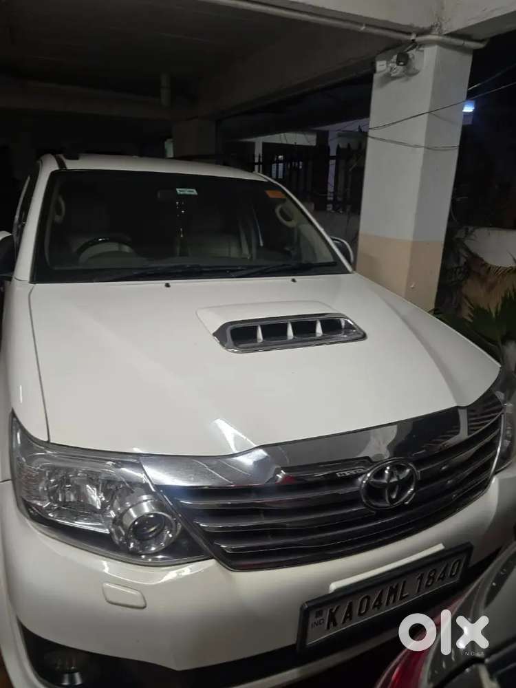 Toyota Fortuner Diesel 2012