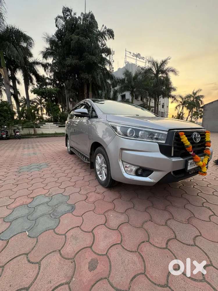 Toyota Innova Crysta 2016 Diesel 192000 Km Driven