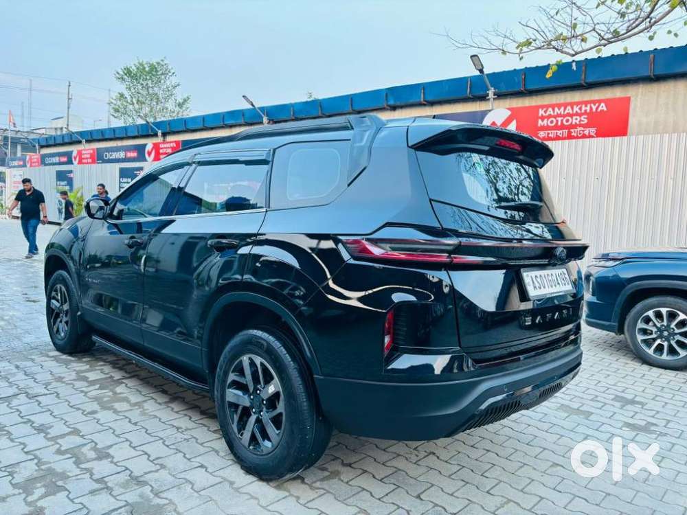Tata Safari Pure Plus S Dark Edition, 2025, Diesel