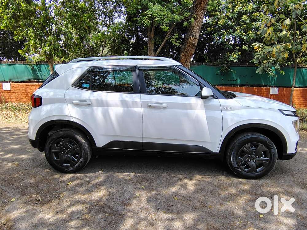 Hyundai Venue S Mt 1.2 Kappa, 2024, Petrol