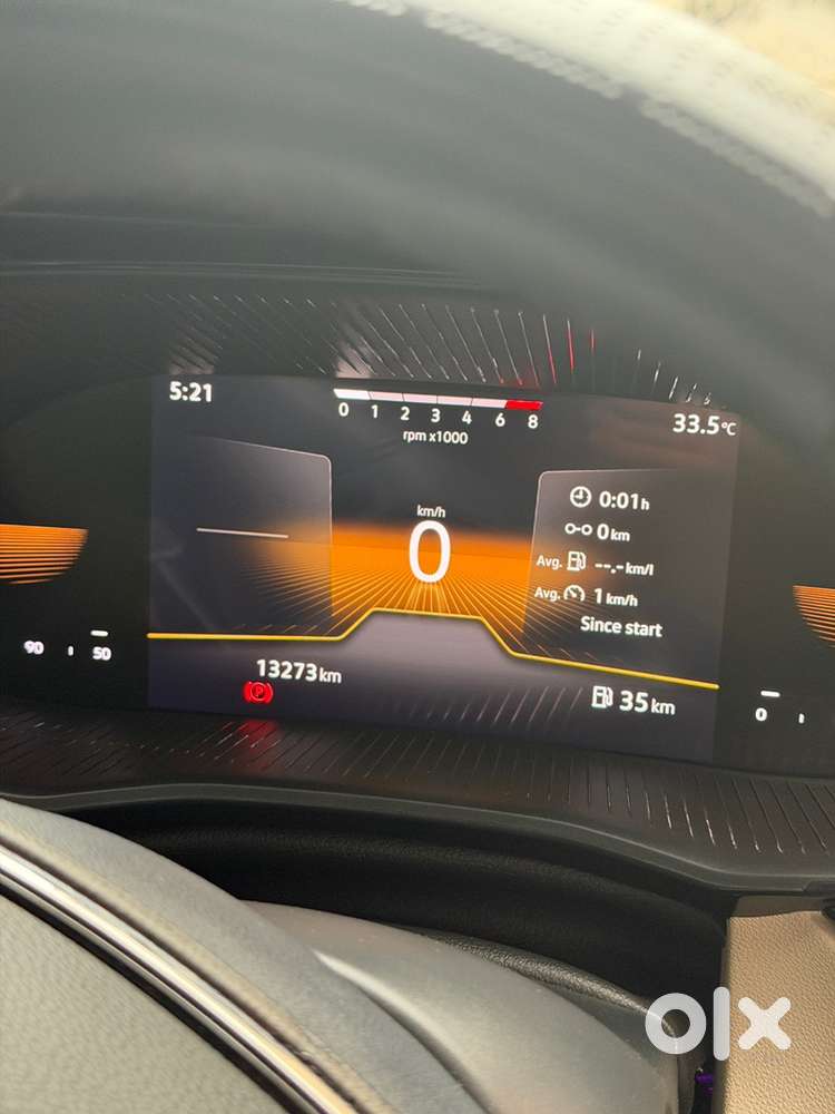 Skoda Slavia Petrol 2023