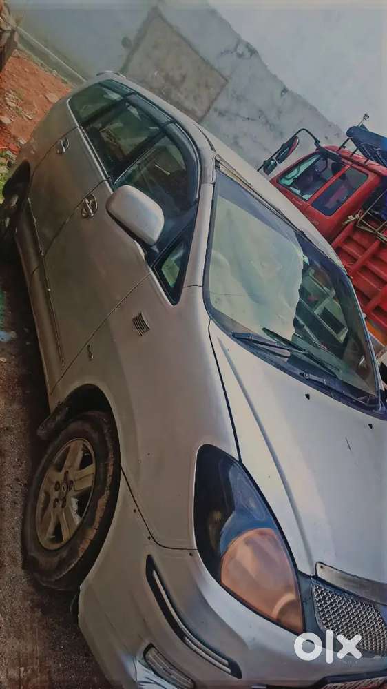 Toyota Innova 2.0 G1 2010