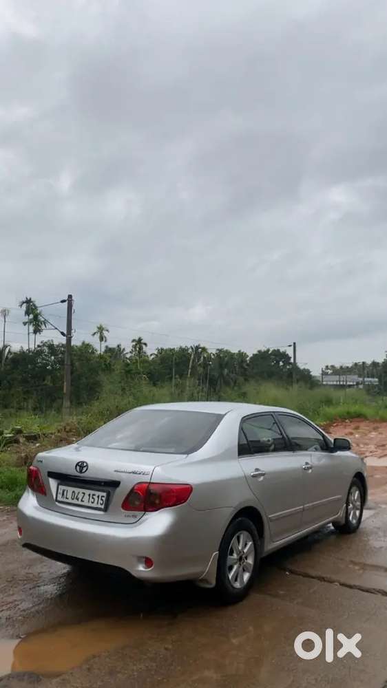 Corolla Altis Petrol