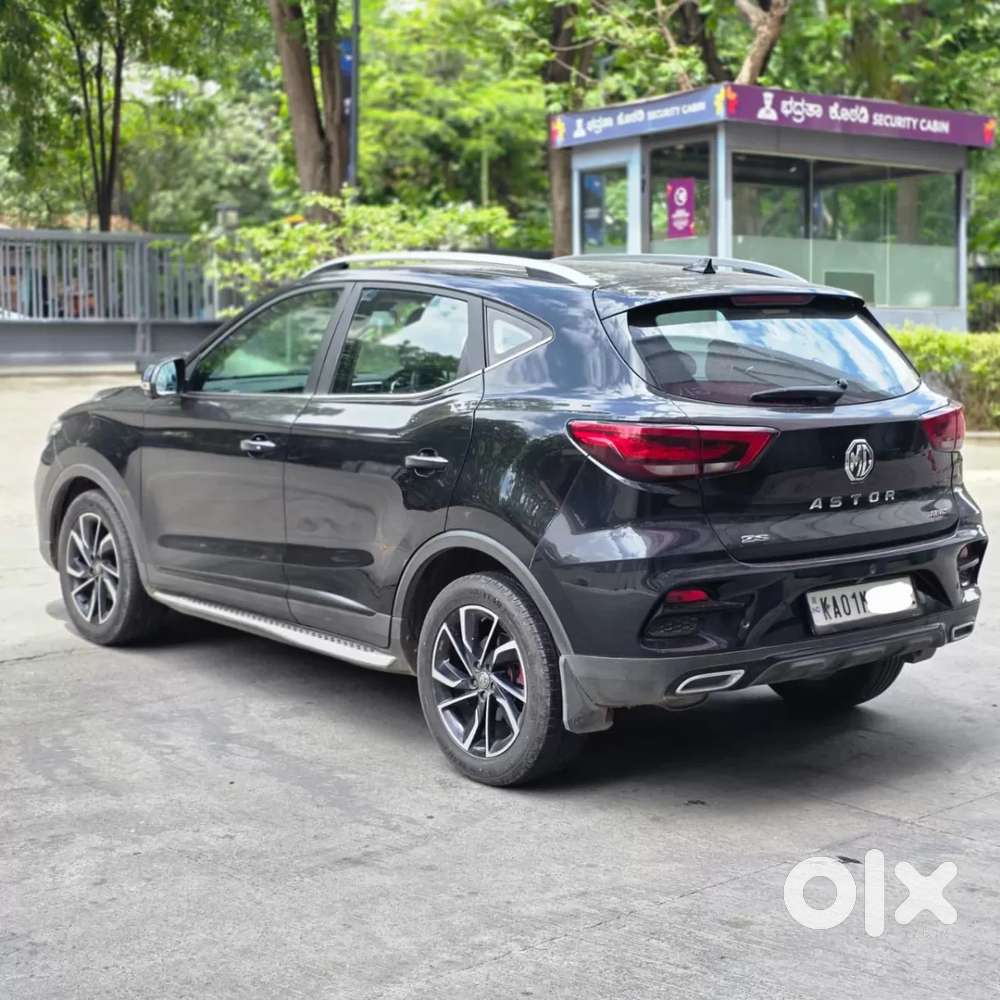 Mg Astor 1.3 Savvy Turbo At S Red, 2023, Petrol