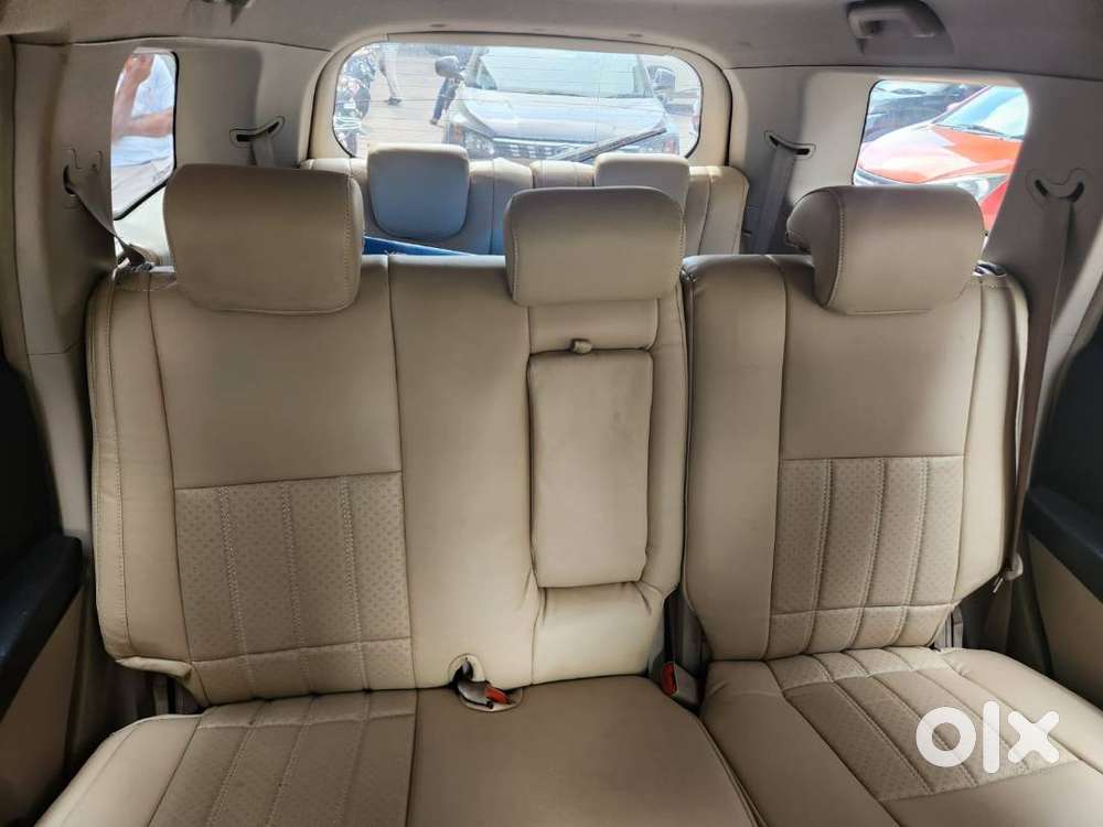 Mahindra Xuv500 (2015 Model)