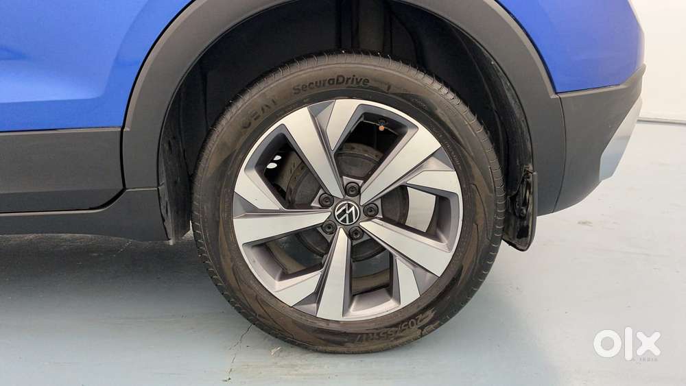 Volkswagen Taigun Topline 1.0 Tsi At (electric Seats), 2023, Petrol