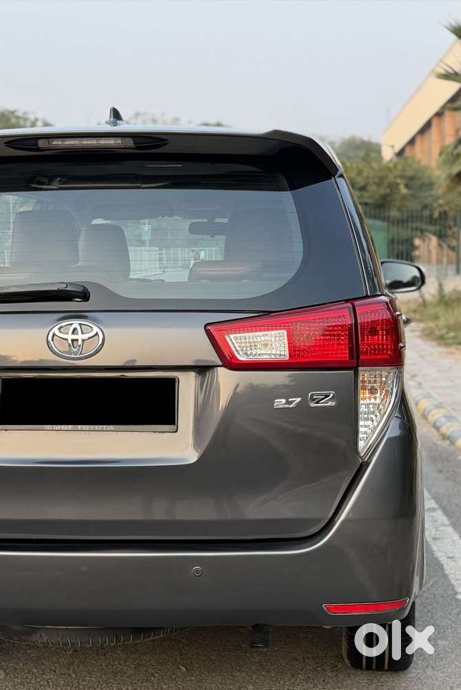 Toyota Innova Crysta 2.7 Zx At, 2017, Petrol