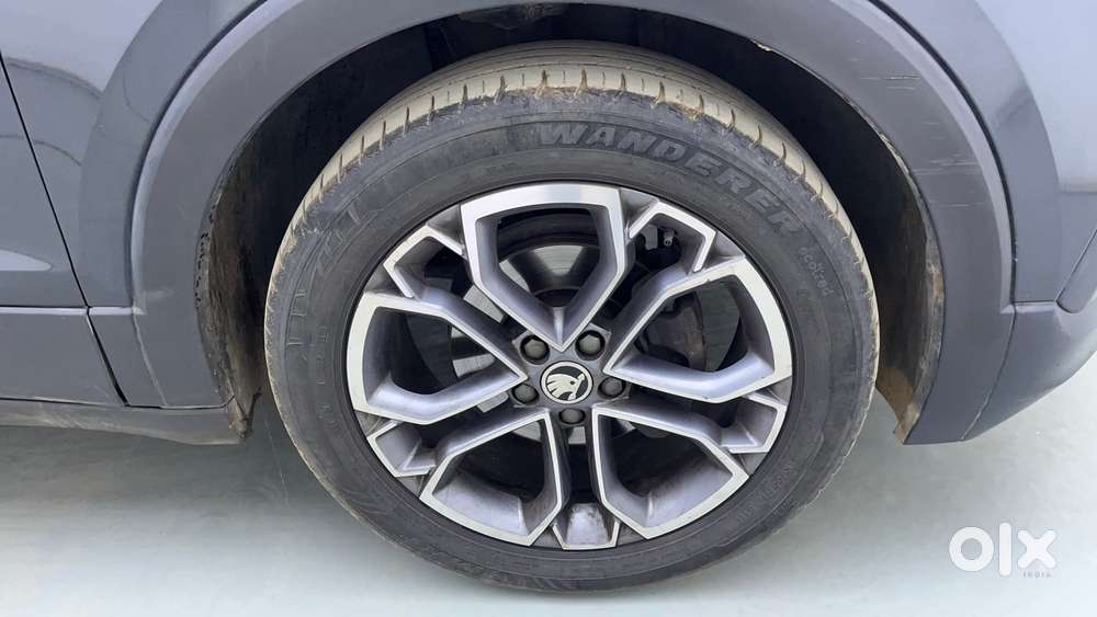 Skoda Kushaq Style 1.0l Tsi Mt, 2021, Petrol