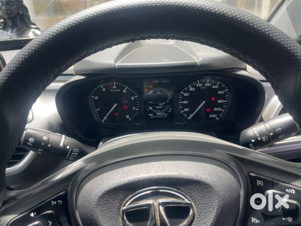 2021 Tata Altroz Xz+ Petrol Top Model  60000 Km  Excellent Condition