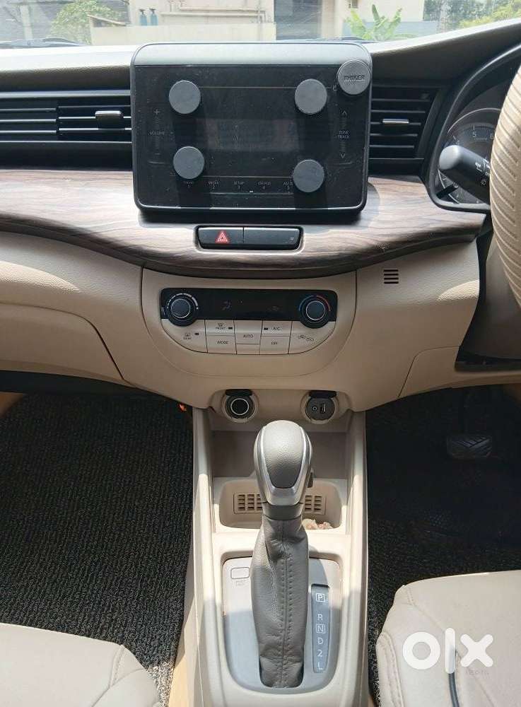 Maruti Suzuki Ertiga Zxi At Petrol, 2019, Petrol