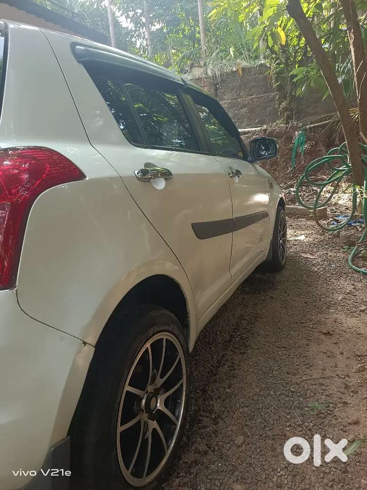 Maruti Suzuki Swift 2010