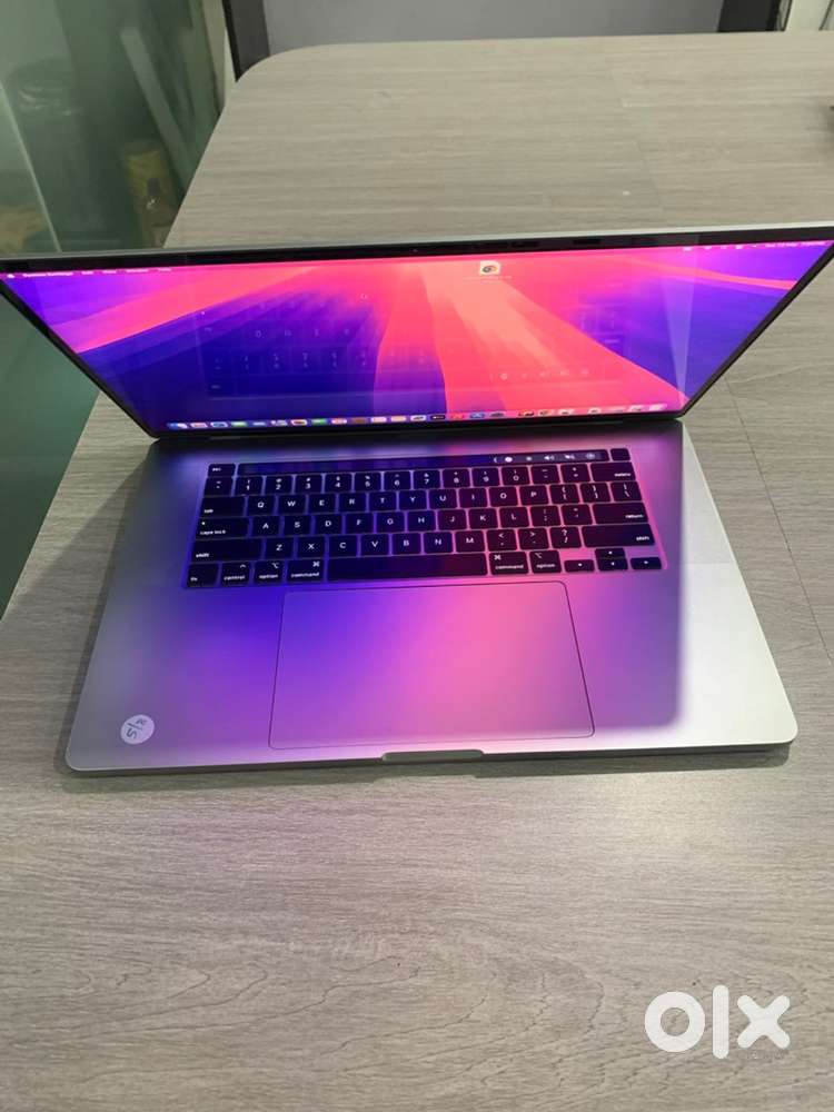 Apple MacBook Pro 2019 16inch i9 32GB 1TB Bill & Warranty 