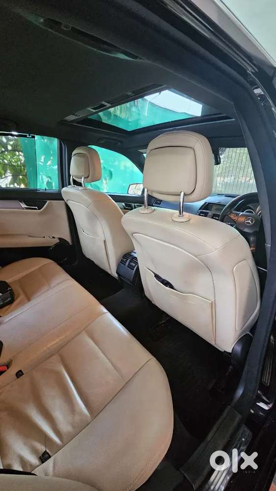Mercedes-benz C250 (w204)  2011  Excellent Condition