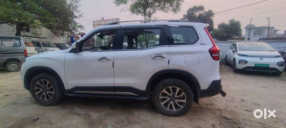 Mahindra Scorpio N Z8 Petrol At 7 Str, 2025, Cng & Hybrids
