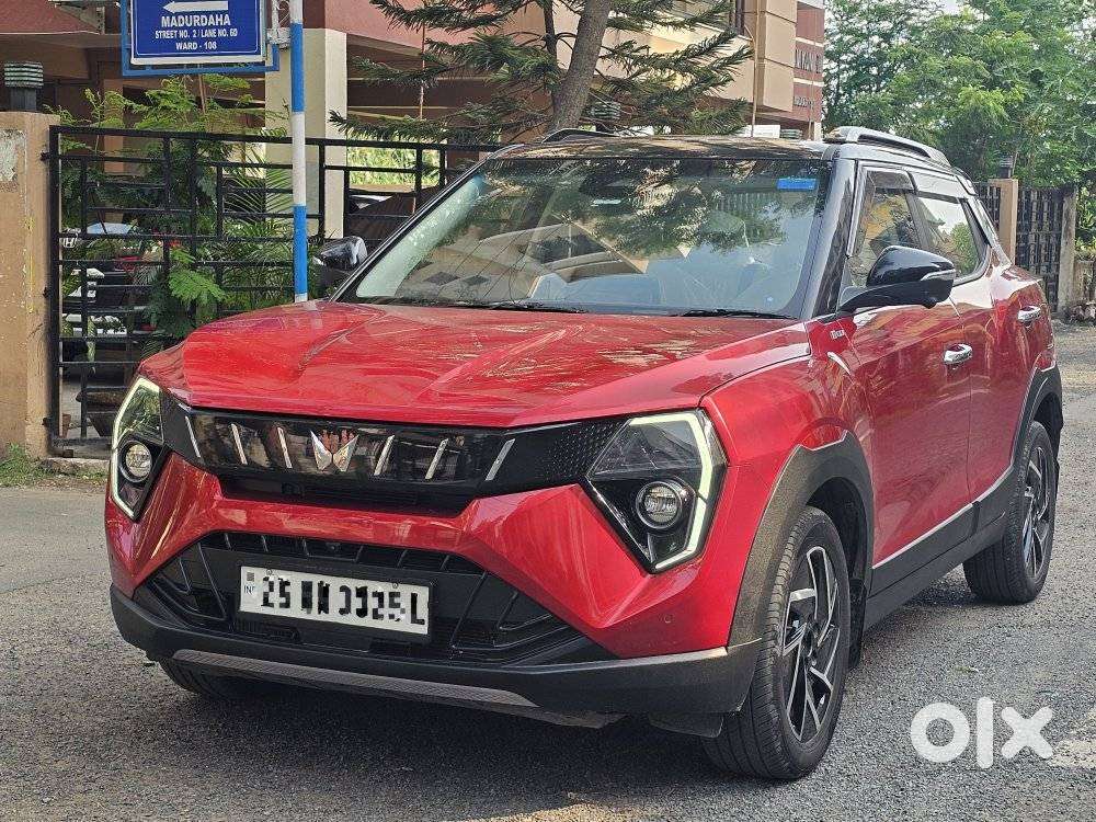 Mahindra Xuv 3xo Ax7l Petrol Mt, 2025, Petrol