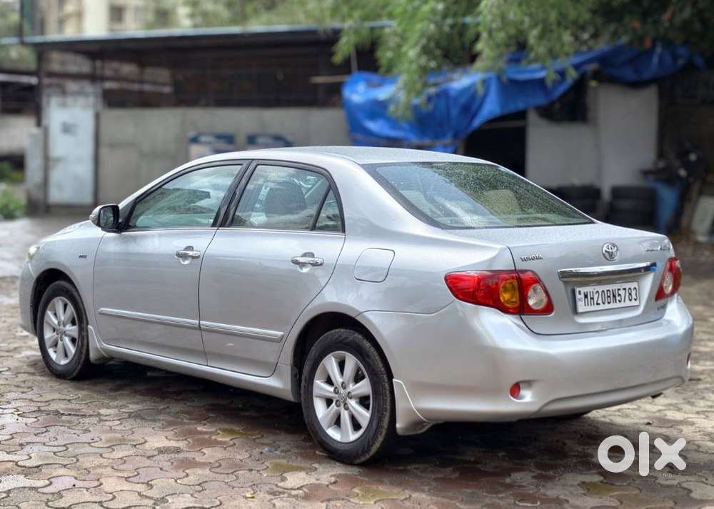 Toyota Corolla Altis Gl, 2010, Petrol