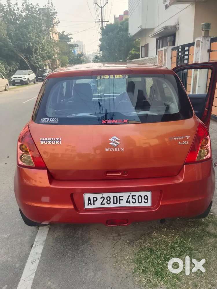 Maruti Suzuki Swift 2010