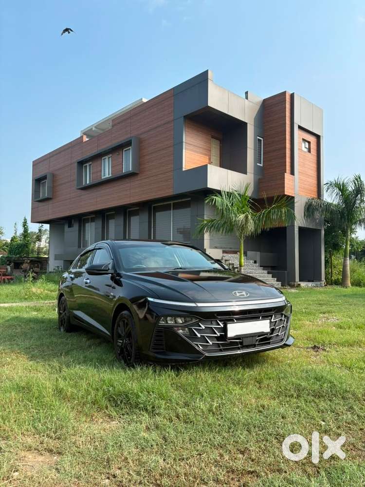 Hyundai Verna Petrol 2023