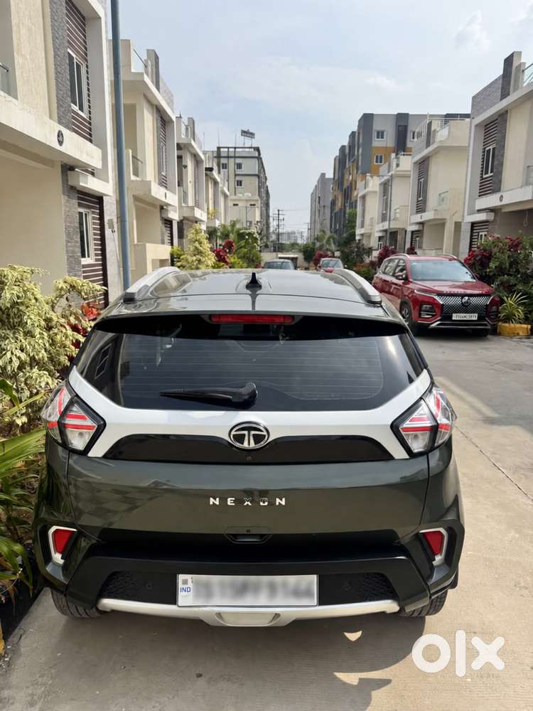 Tata Nexon 1.2 Revotron Xza Plus, 2021, Petrol