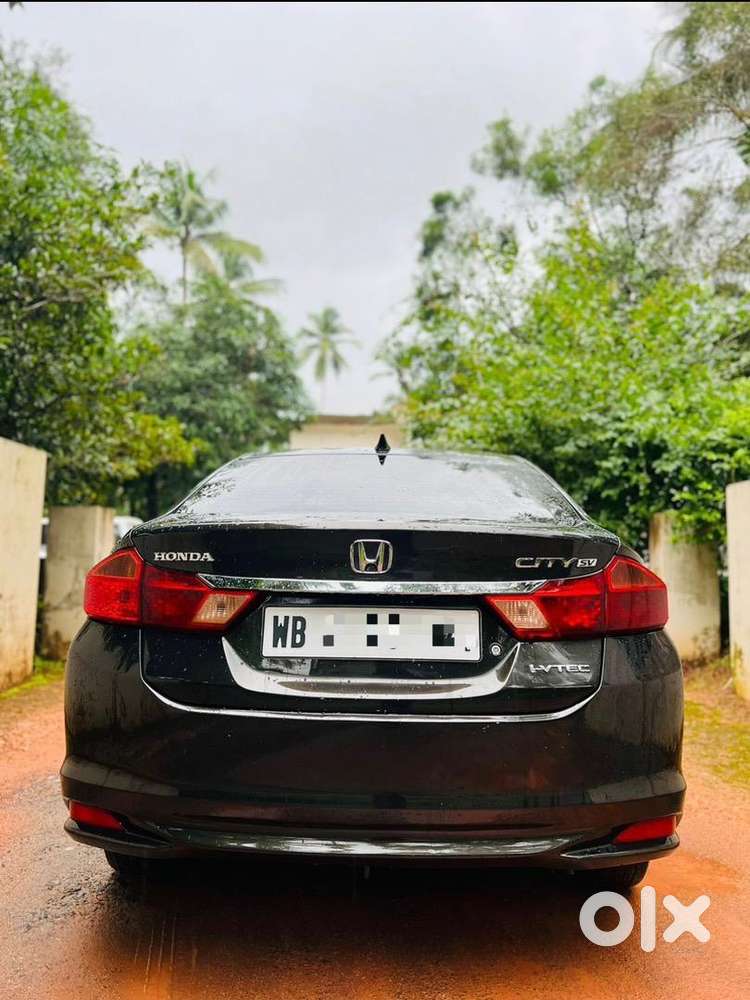 Honda Petrol Car 2015 Km Driven