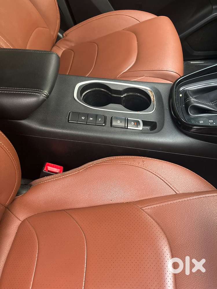 Mg Hector Plus 2021 Petrol