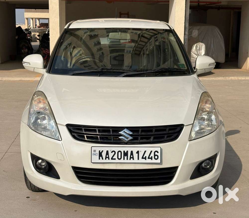 Maruti Suzuki Dzire 1.2 Vxi Amt, 2015, Petrol