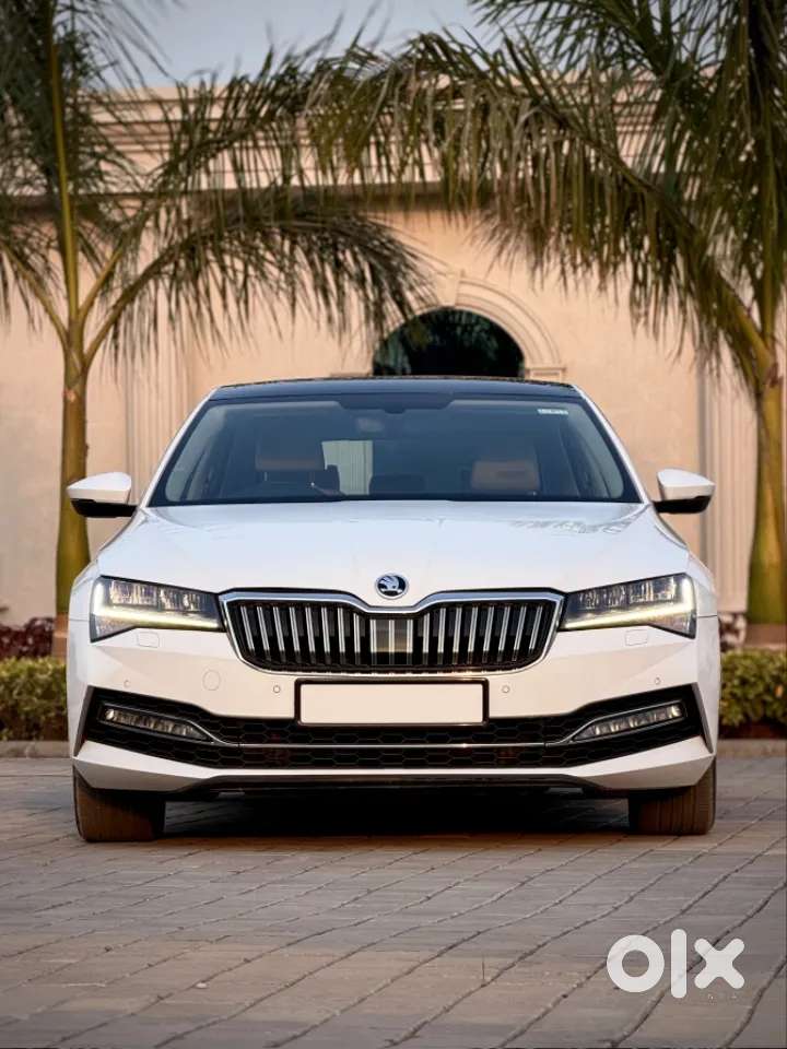 Skoda Superb 2.0 L&k Tsi At, 2020, Petrol
