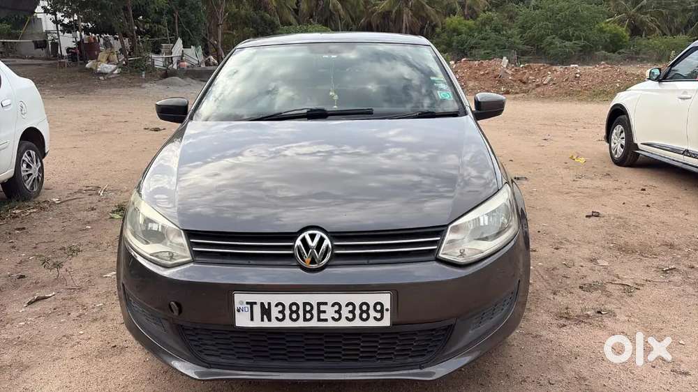 Volkswagen Polo Petrol 2011
