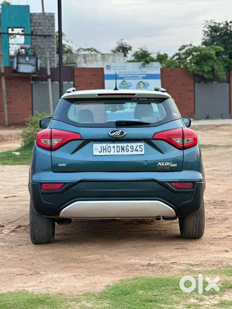 Mahindra Xuv300 W8 Amt Optional Diesel, 2019, Diesel