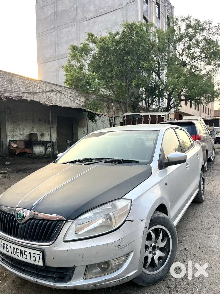 2014 Model Car,deisel,lcd Alloy Installed,new Seat Covers Matting Hoyi