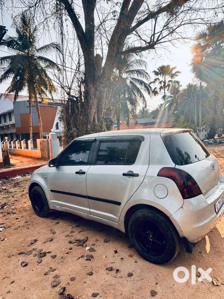Maruti Suzuki Swift 2009 Petrol Well Maintained