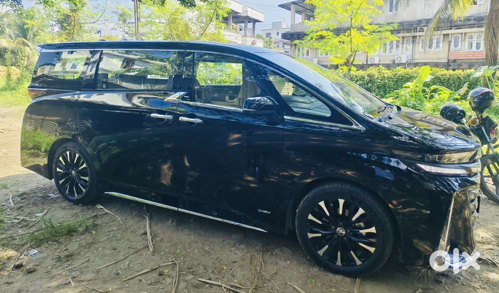 Toyota Vellfire Vip &ndash; Executive Lounge, 2026, Petrol
