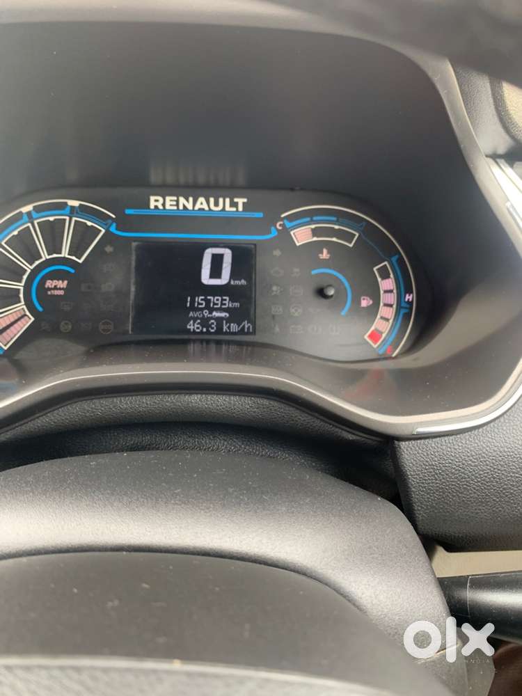 7 Seater With 22 Km/liter Mileage.(check Photos)