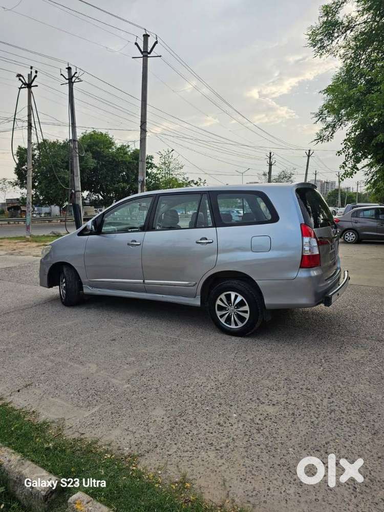 Toyota Innova 2.5 Vx 8 Str, 2015, Diesel