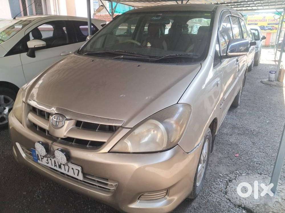 Toyota Innova 2.5 V 7 Str, 2007, Diesel