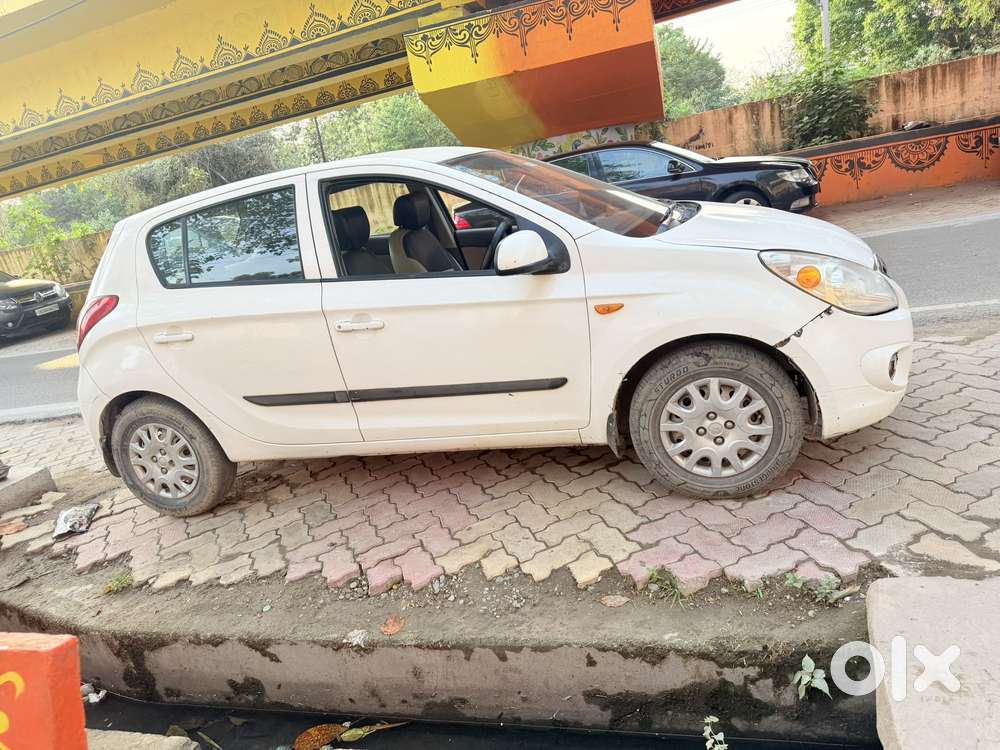 Hyundai I20 2010-2012 1.2 Sportz, 2012, Diesel