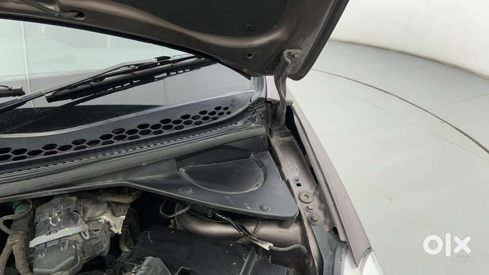 Tata Tiago 1.2 Revotron Xt, 2017, Petrol