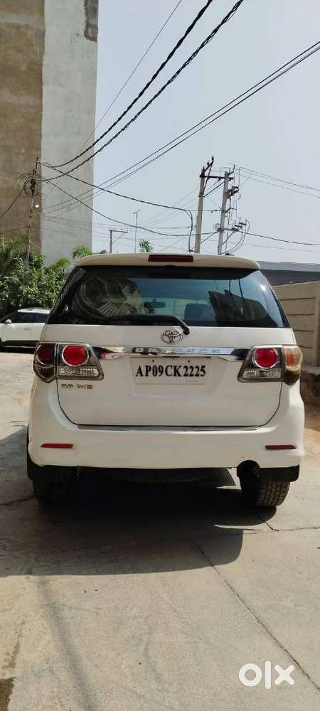 Toyota Fortuner 4x4 Mt 2.8 Diesel, 2012, Diesel