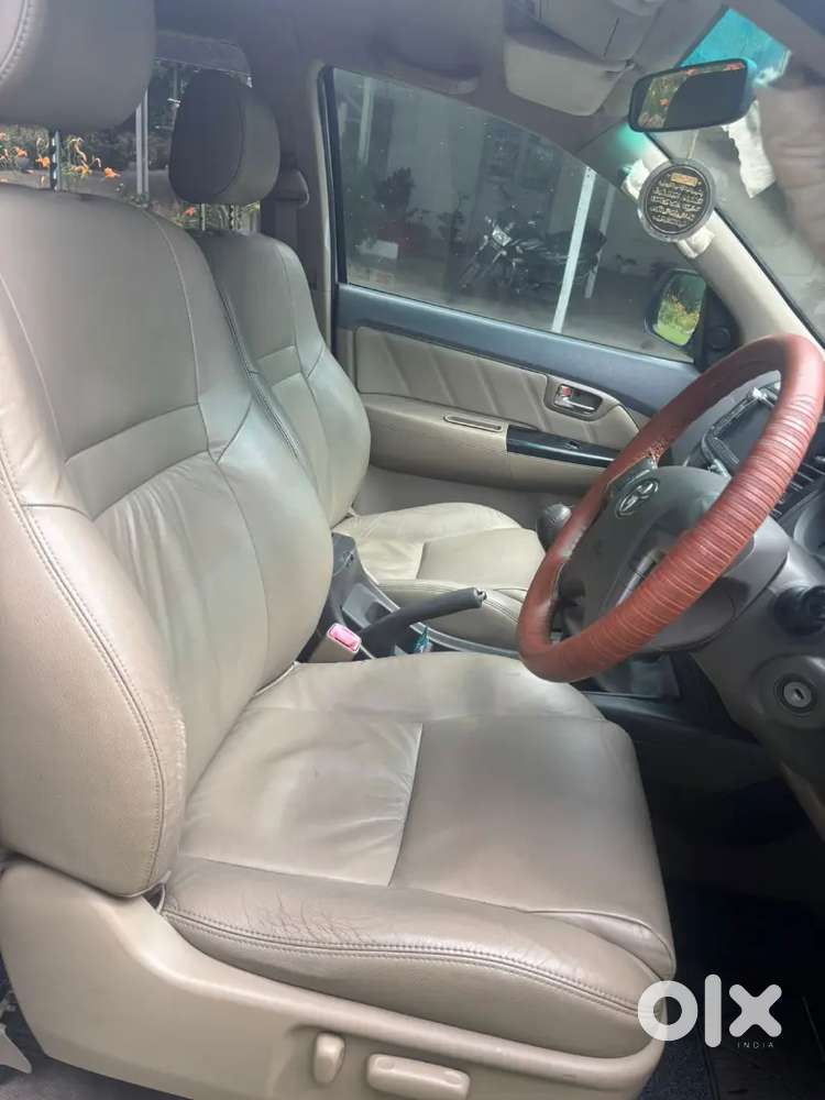 Toyota Fortuner Sportivo 2012