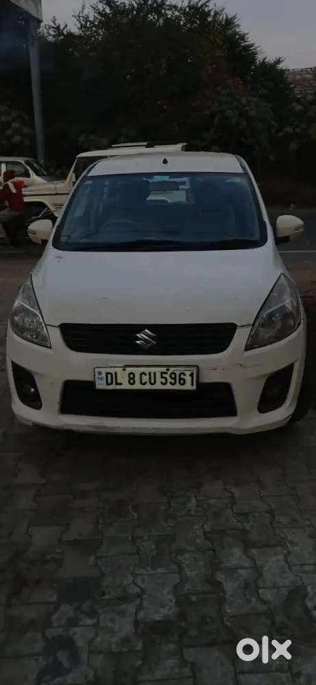 Maruti Suzuki Ertiga 2012