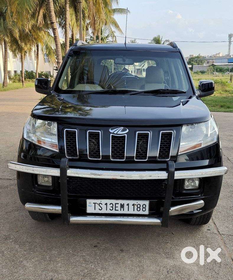 Mahindra Tuv 300 T8, 2018, Diesel