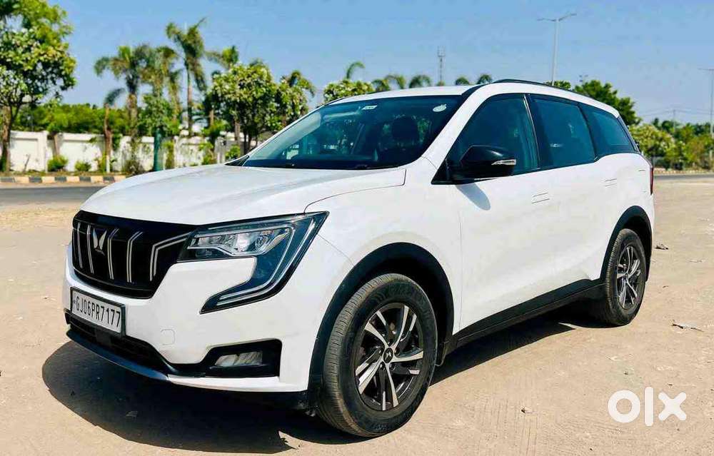 Mahindra Xuv700 2.2 Ax 5 Diesel At 7 Str, 2023, Diesel