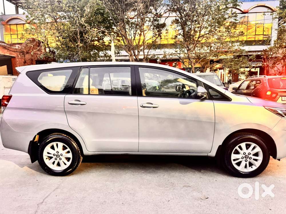 Toyota Innova Crysta 2.4 G Mt, 2017, Diesel