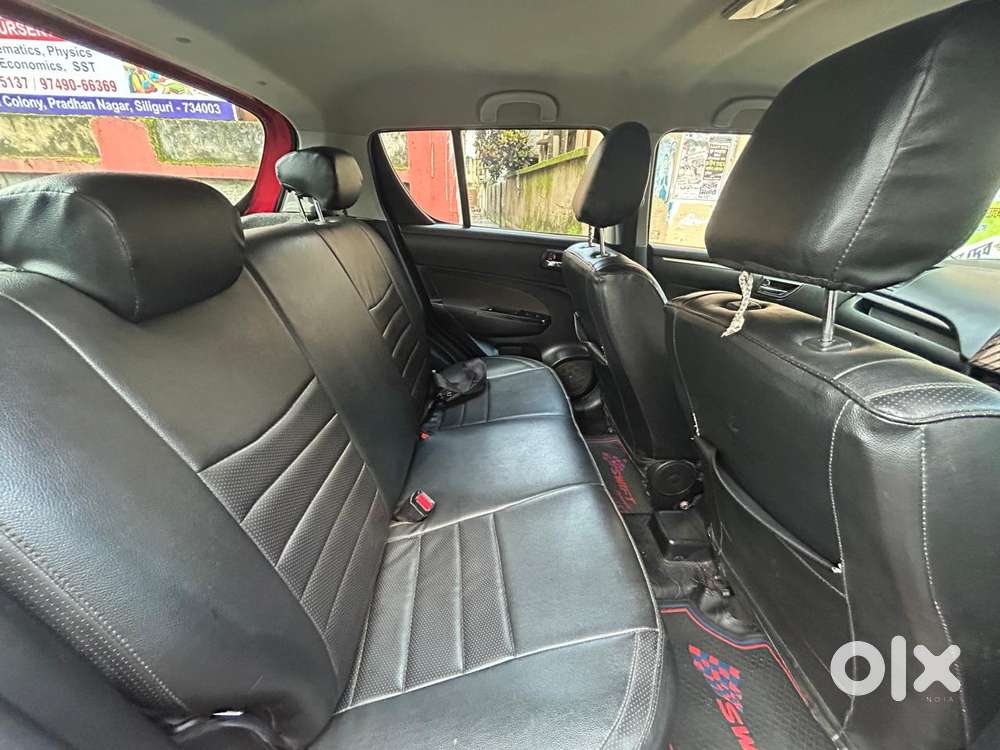 Maruti Suzuki Swift Vxi + Manual, 2012, Petrol