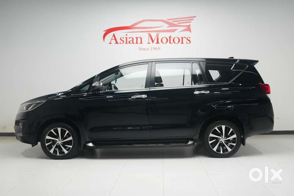 Toyota Innova Crysta 2.4 Z 7 Str, 2022, Diesel