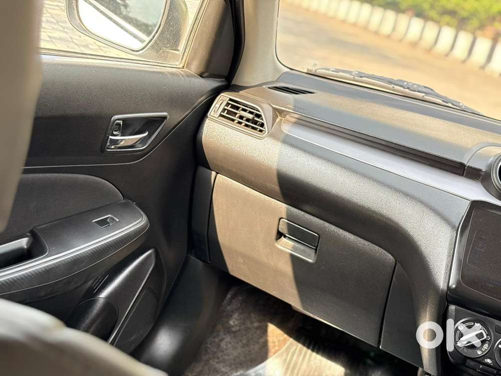 Maruti Suzuki Swift Vxi + Manual, 2021, Petrol