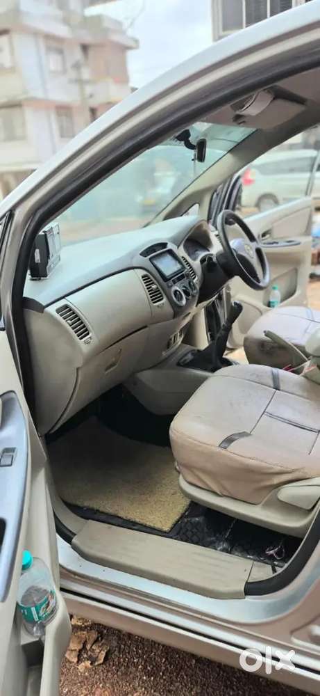 Toyota Innova Diesel 2012 Fourth Owner