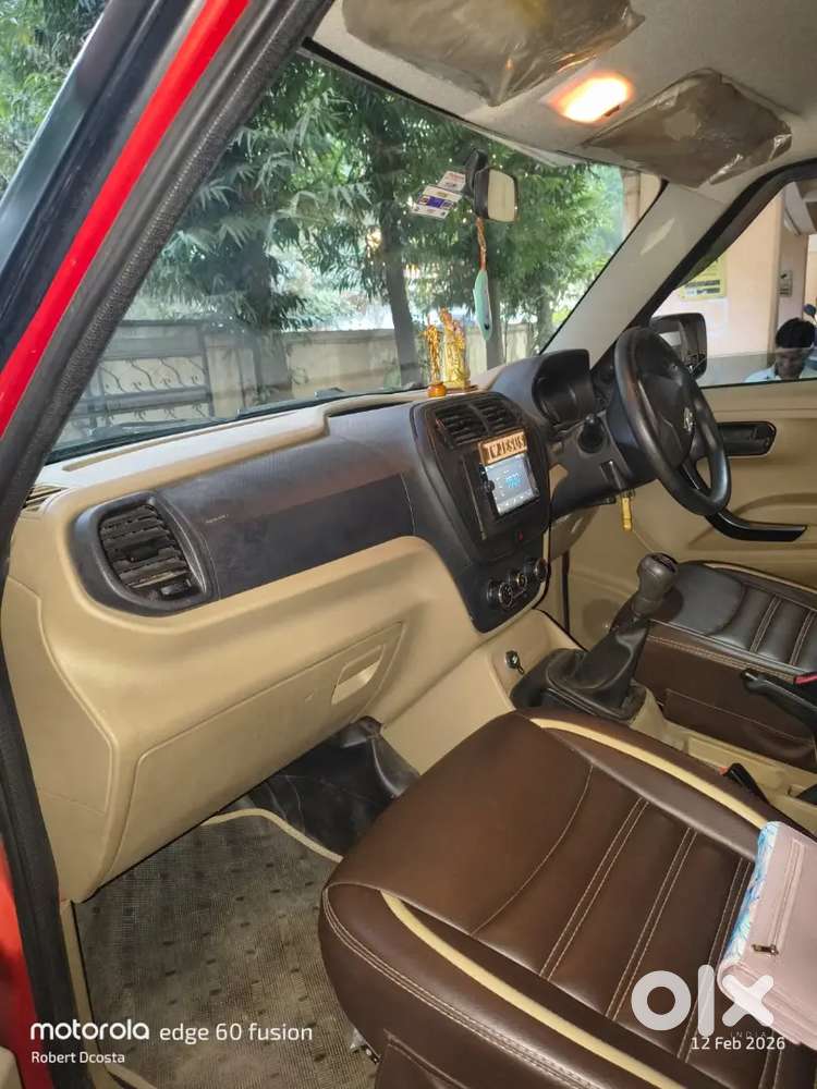 Mahindra Tuv 300 Plus 2016 Diesel Good Condition