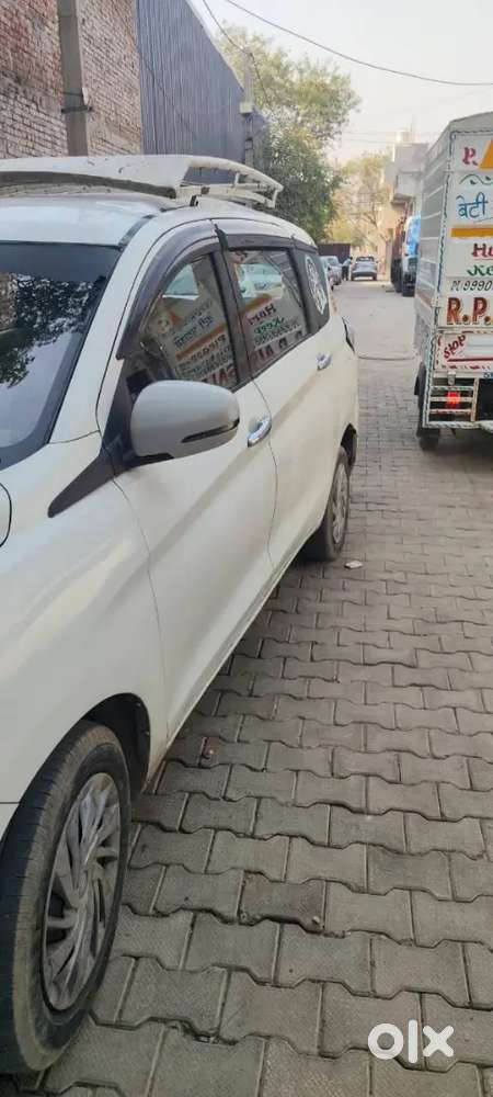 Maruti Suzuki Ertiga Vxi 2022